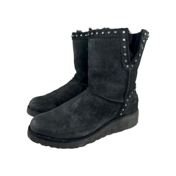 UGG Cyd Pull On Studd Boots US 8 Women's Black Suede Fur Lined Midcalf Boot - Picture 1 of 10